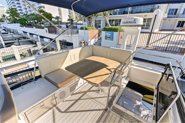 Regal-42 Fly 2020-Wanderlust Fort Lauderdale-Florida-United States-6045324
