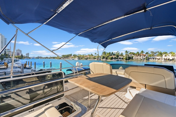 Regal-42 Fly 2020-Wanderlust Fort Lauderdale-Florida-United States-6045326