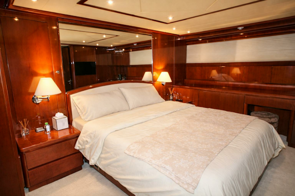 Falcon-Falcon 102 Flybridge 2005-NORTHSTAR I Panama-6056080