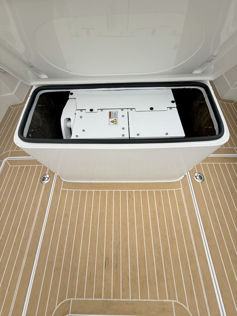 Jupiter-38HFS 2020-PLAYPEN Stuart-Florida-United States-Jupiter 38  PLAYPEN  Cockpit Storage -6045813 | Thumbnail