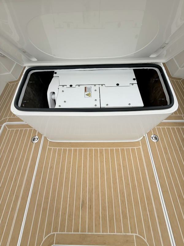 Jupiter-38HFS 2020-PLAYPEN Stuart-Florida-United States-Jupiter 38  PLAYPEN  Cockpit Storage -6045813