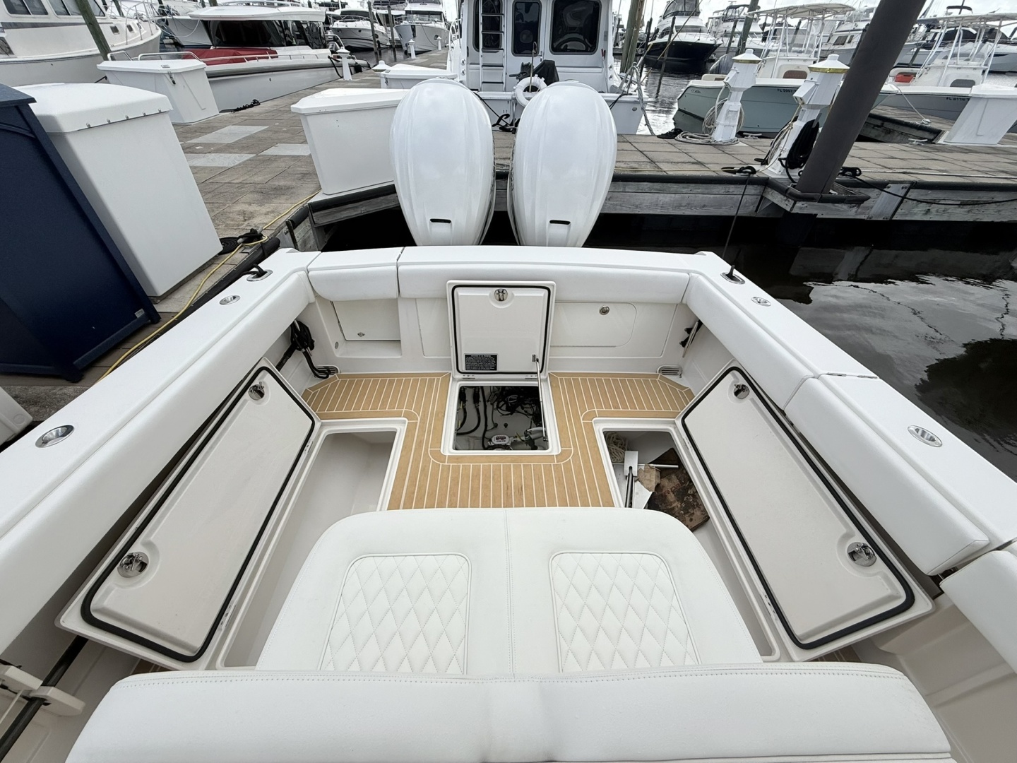 Jupiter-38HFS 2020-PLAYPEN Stuart-Florida-United States-Jupiter 38  PLAYPEN  Cockpit-6045816 | Thumbnail