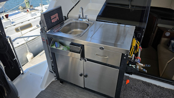 Bayliner-4087 CPMY 1999-Gallivanting Norfolk-Virginia-United States-Sundeck Wetbar-6048191
