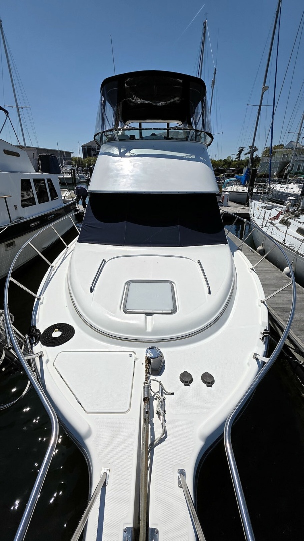 Bayliner-4087 CPMY 1999-Gallivanting Norfolk-Virginia-United States-Fore Deck Aft-6048242 | Thumbnail