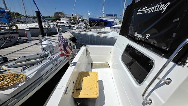 Bayliner-4087 CPMY 1999-Gallivanting Norfolk-Virginia-United States-Cockpit Port-6048188