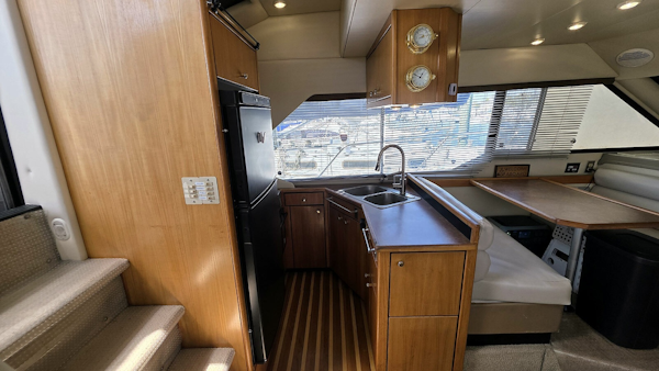 Bayliner-4087 CPMY 1999-Gallivanting Norfolk-Virginia-United States-Main Cabin Galley Port-6048199