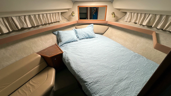 Bayliner-4087 CPMY 1999-Gallivanting Norfolk-Virginia-United States-Forward Guest Stateroom Forward-6256604