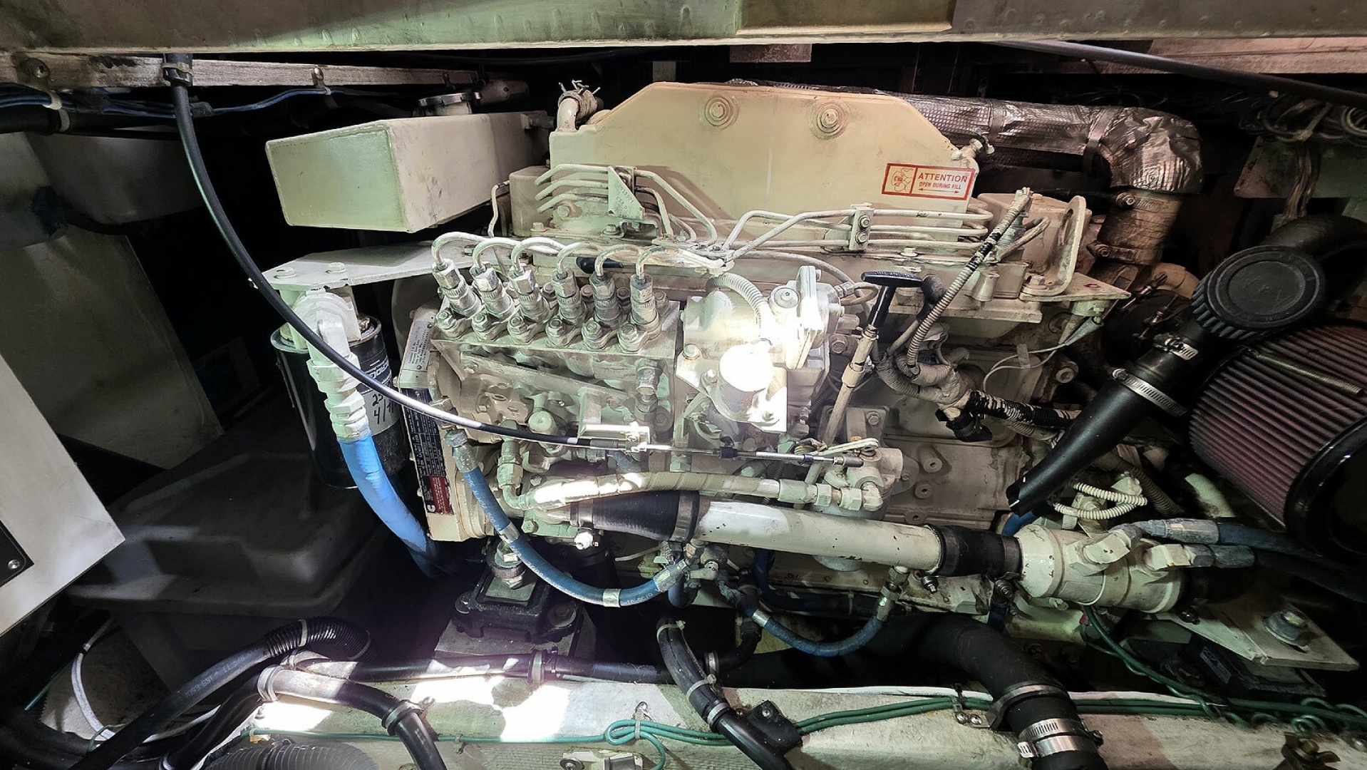 Bayliner-4087 CPMY 1999-Gallivanting Norfolk-Virginia-United States-Starboard Main Engine-6048223 | Thumbnail