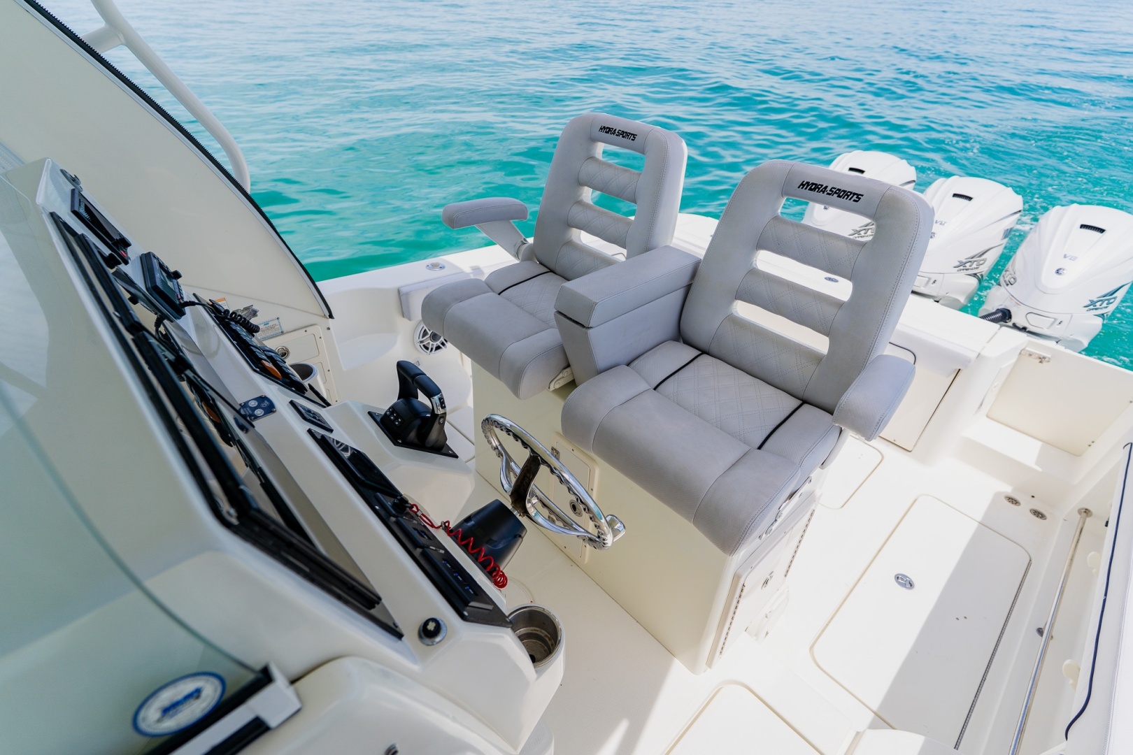Hydra-Sports-3500 VX 2008 -Tierra Verde-Florida-United States-6047513 | Thumbnail