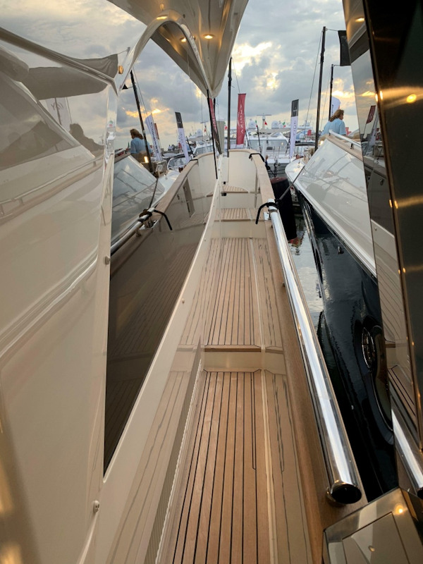 Monte Carlo Yachts-MCY 65 2018-Remedy Fort Lauderdale-Florida-United States-6048138