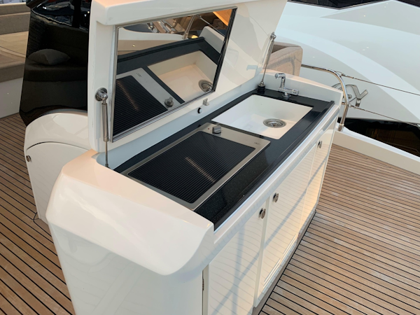 Monte Carlo Yachts-MCY 65 2018-Remedy Fort Lauderdale-Florida-United States-6048094