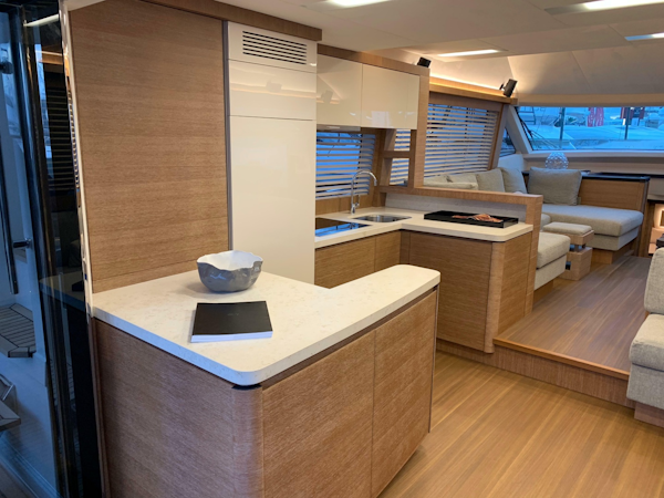 Monte Carlo Yachts-MCY 65 2018-Remedy Fort Lauderdale-Florida-United States-6048098
