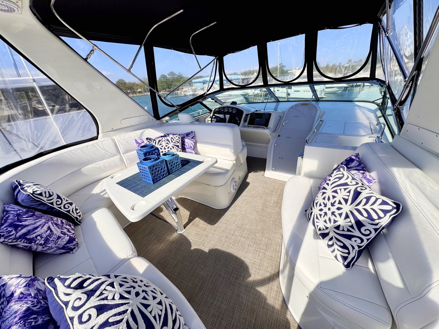 Carver-Voyager 530 1998 -Shalimar-Florida-United States-Carver Voyager 530 -6050006 | Thumbnail
