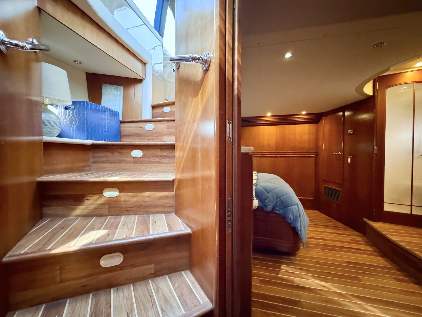 Carver-Voyager 530 1998 -Shalimar-Florida-United States-Carver Voyager 530 -6050005 | Thumbnail