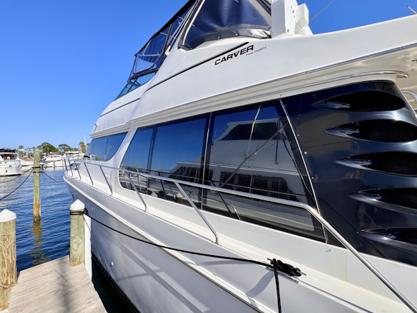 Carver-Voyager 530 1998 -Shalimar-Florida-United States-Carver Voyager 530 -6050011