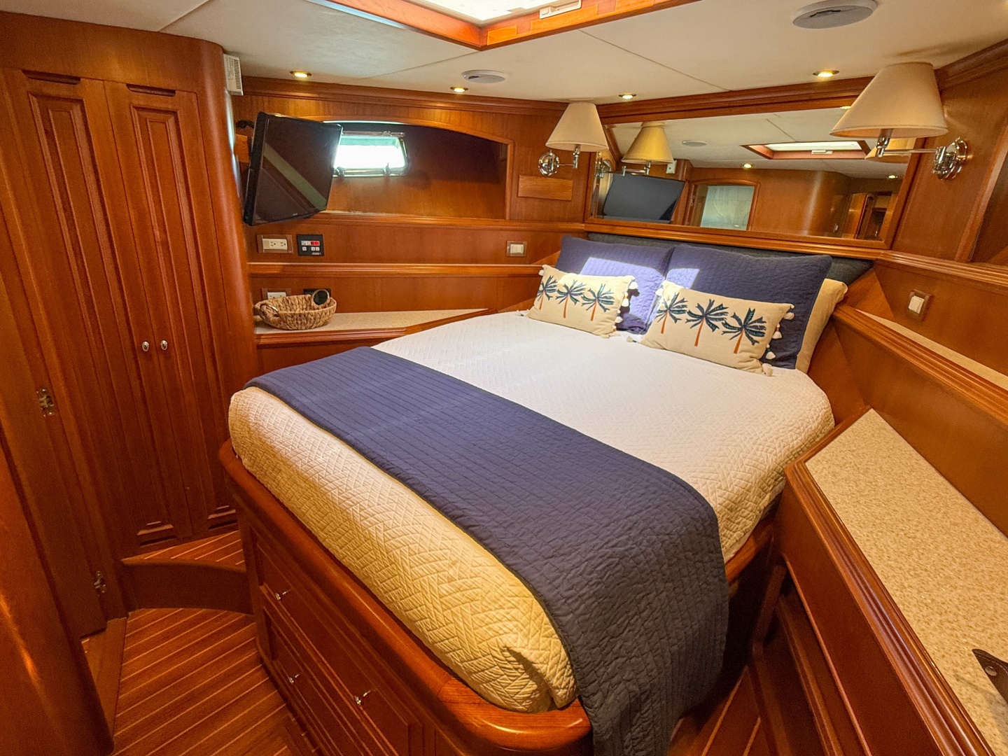 Grand Banks-64 Aleutian RP 2003-Elleon Freeport-Maine-United States-6048813 | Thumbnail