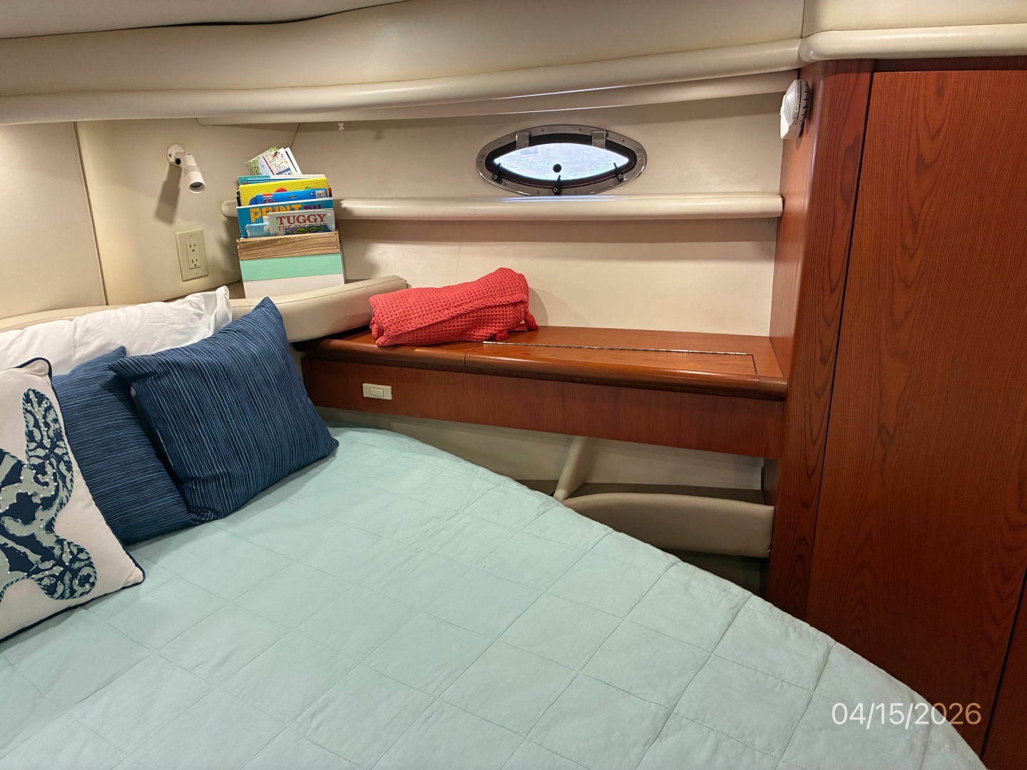Maxum-4100 SCA 1998-Knot Complaining Daytona Beach-Florida-United States-41 Maxum VIP Stateroom-6063836 | Thumbnail