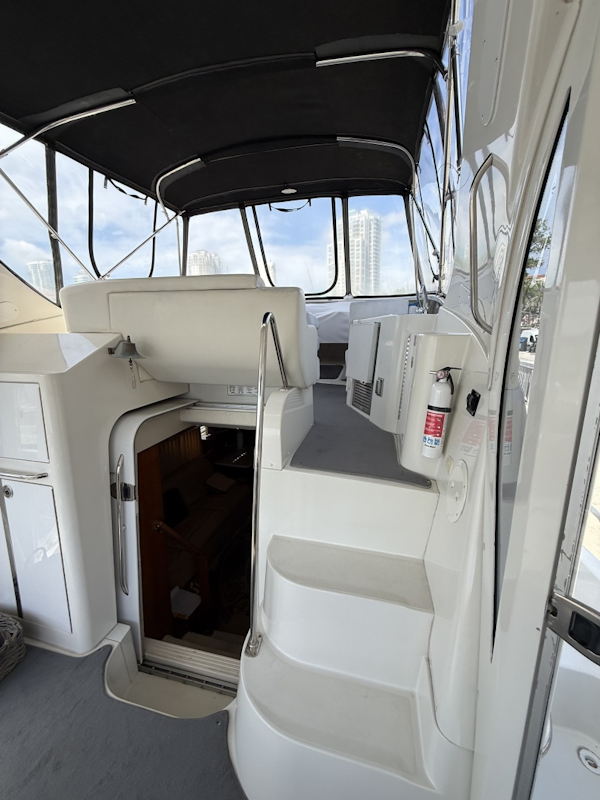Carver-44 CMY 2006-Mist Approach St Petersburg-Florida-United States-6052399