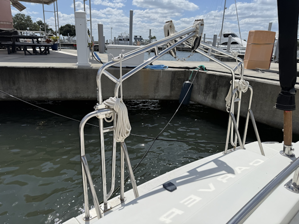 Carver-44 CMY 2006-Mist Approach St Petersburg-Florida-United States-6052508