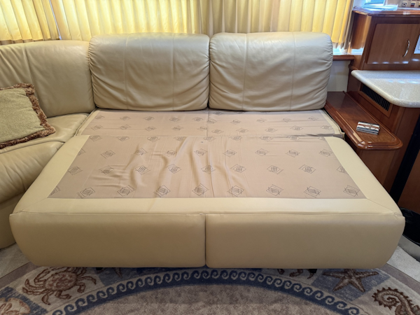 Carver-44 CMY 2006-Mist Approach St Petersburg-Florida-United States-6052218
