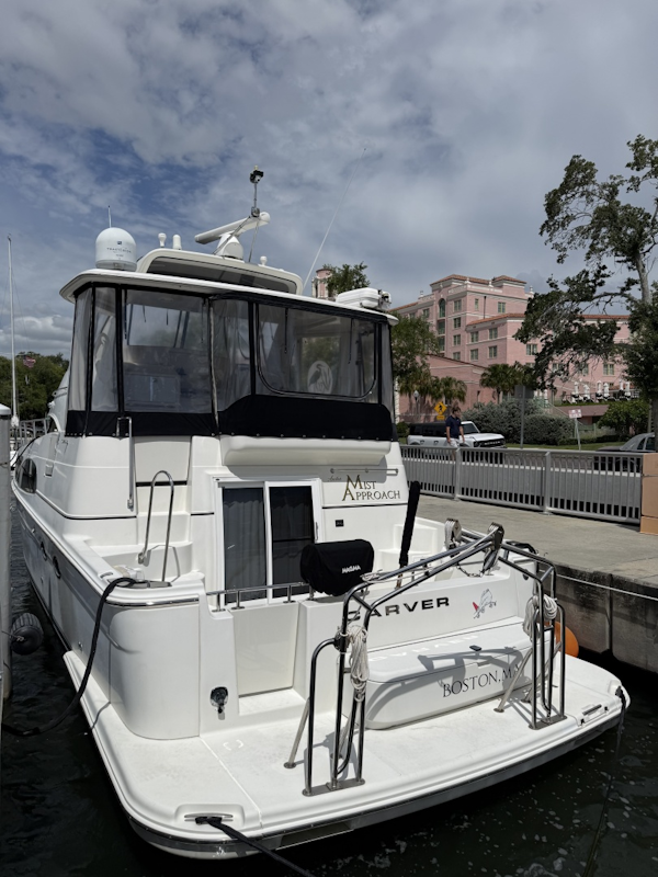 Carver-44 CMY 2006-Mist Approach St Petersburg-Florida-United States-6052512