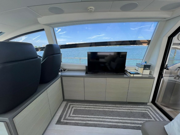 Pershing 2018-BLUEPRINT Miami Beach-Florida-United States-6050045