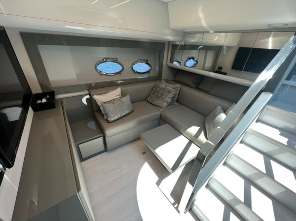 Pershing 2018-BLUEPRINT Miami Beach-Florida-United States-6050039