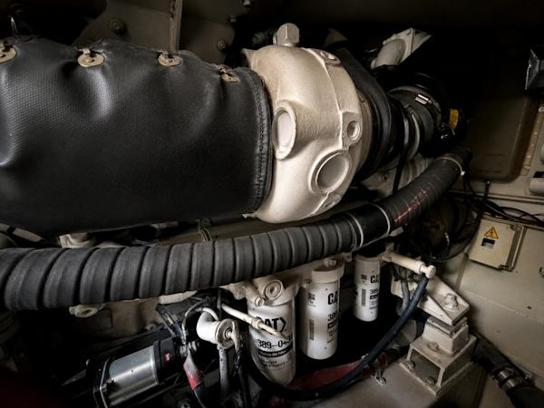 Azimut-Fly 62 2005-ALADDIN Vancouver-British Columbia-Canada-6105724
