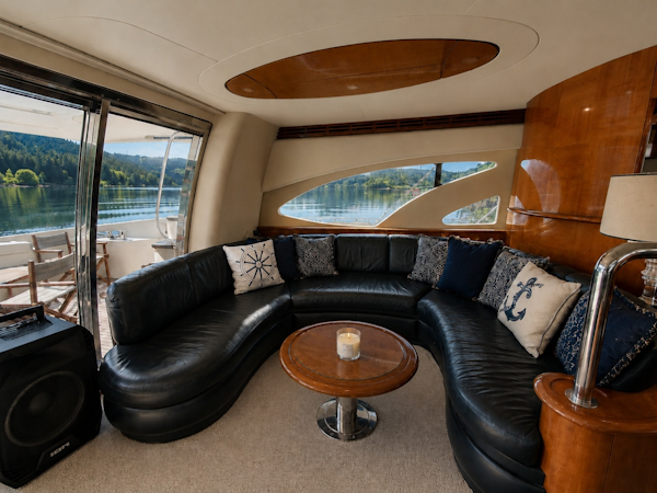 Azimut-Fly 62 2005-ALADDIN Vancouver-British Columbia-Canada-6105681