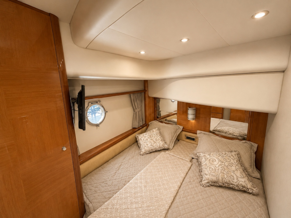 Azimut-Fly 62 2005-ALADDIN Vancouver-British Columbia-Canada-6105713