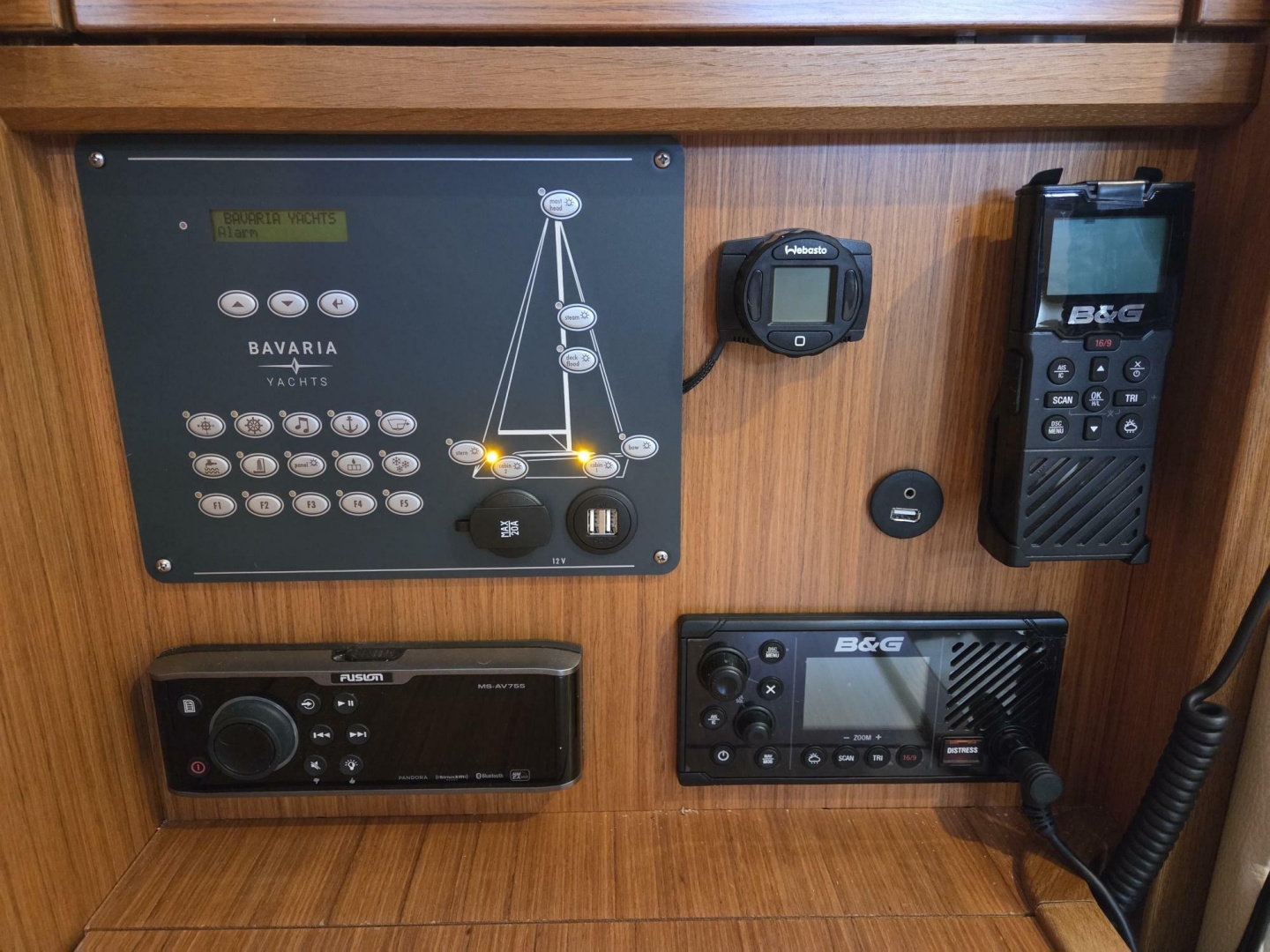 Bavaria-Cruiser 34 2021-Skal Bremerton-Washington-United States-Nav station instrumentation panel-6051068 | Thumbnail