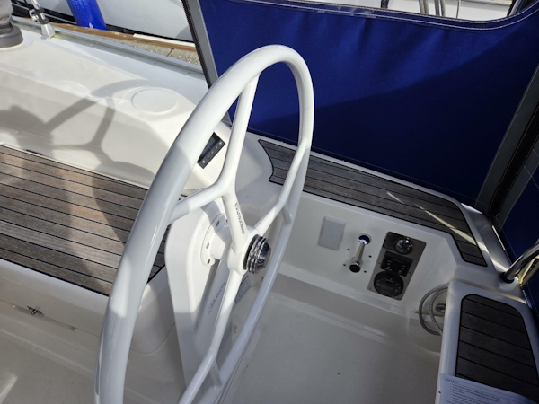 Bavaria-Cruiser 34 2021-Skal Bremerton-Washington-United States-Starboard helm staton-6051077