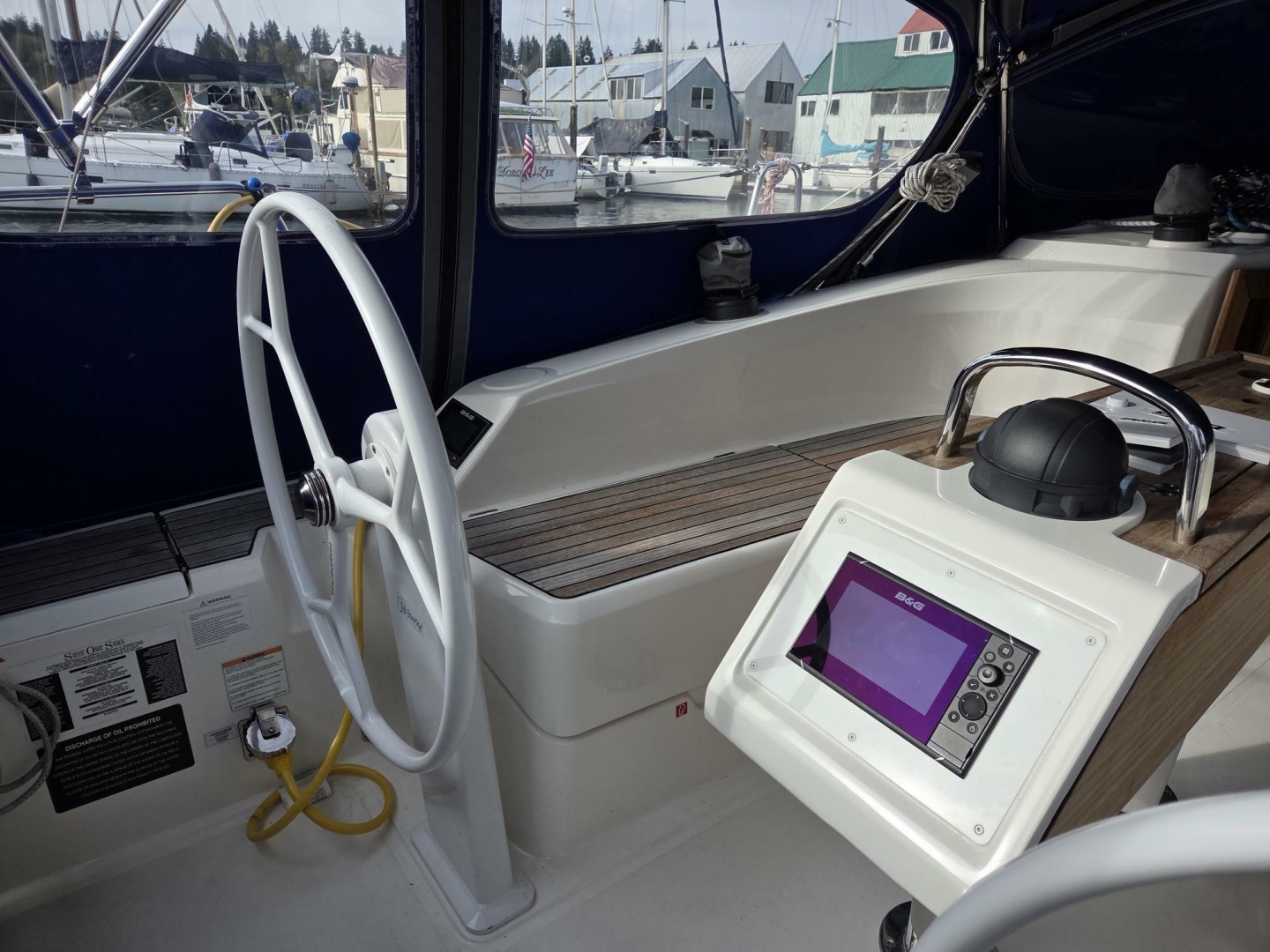 Bavaria-Cruiser 34 2021-Skal Bremerton-Washington-United States-Port helm station-6051076 | Thumbnail