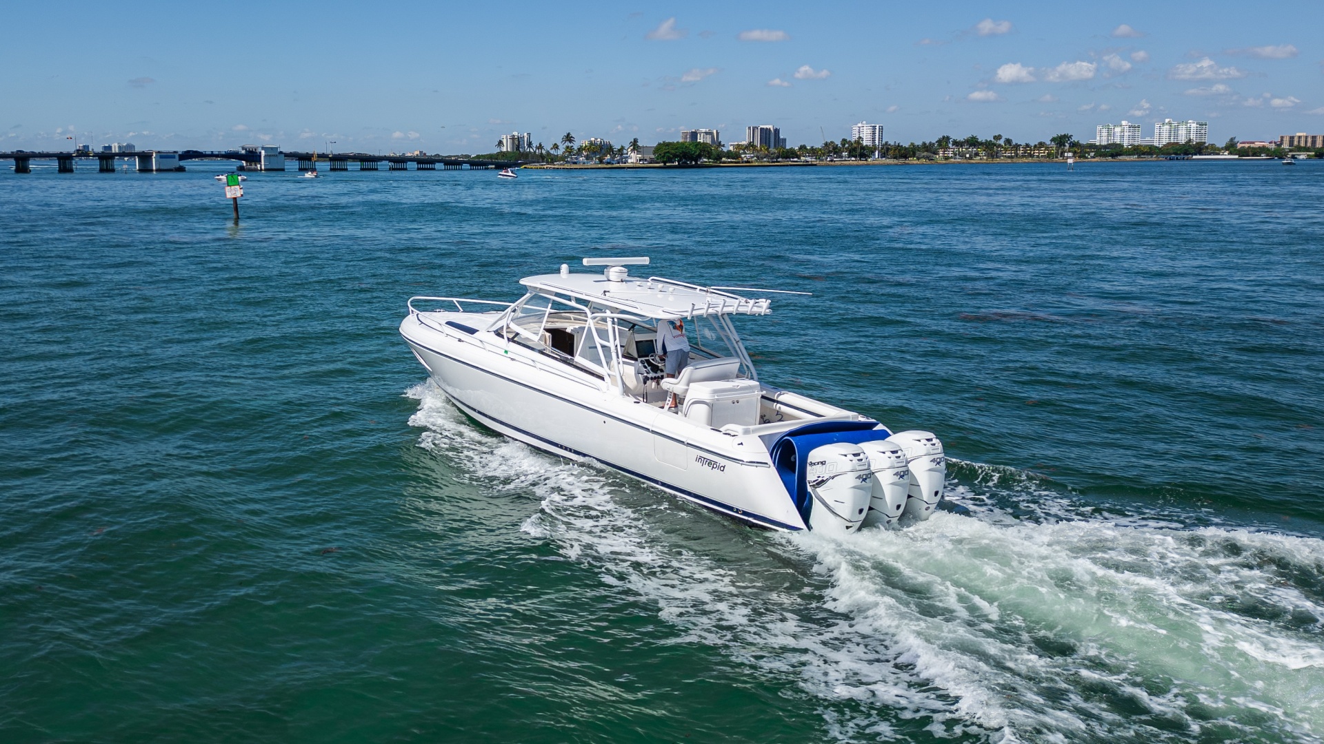 Intrepid-400 Cuddy 2014 -Miami-Florida-United States-6067110 | Thumbnail