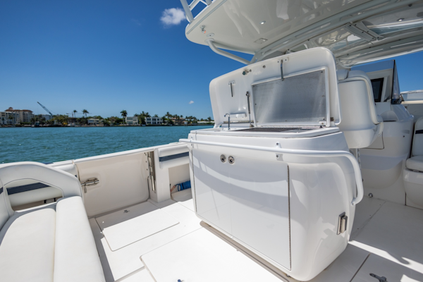 Intrepid-400 Cuddy 2014 -Miami-Florida-United States-6067131