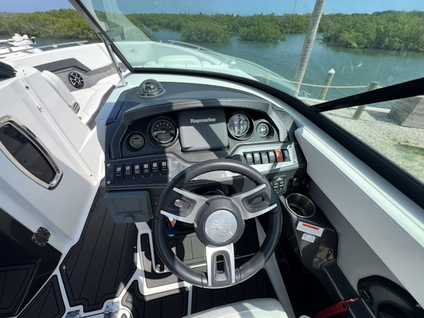 Monterey-268SS 2015-Blue Bayou Daytona Beach-Florida-United States-6286038