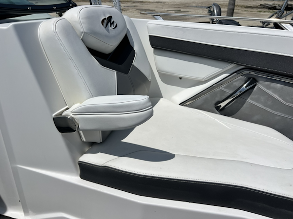 Monterey-268SS 2015-Blue Bayou Daytona Beach-Florida-United States-6286081