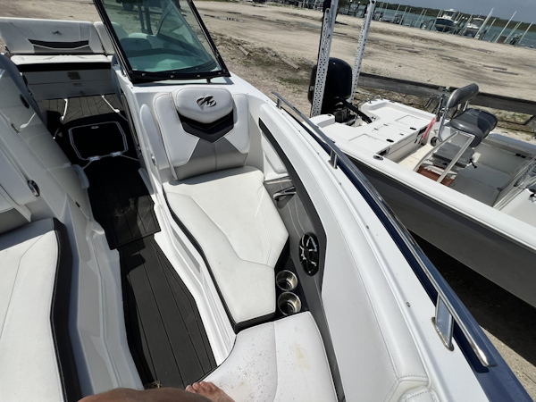Monterey-268SS 2015-Blue Bayou Daytona Beach-Florida-United States-6286076