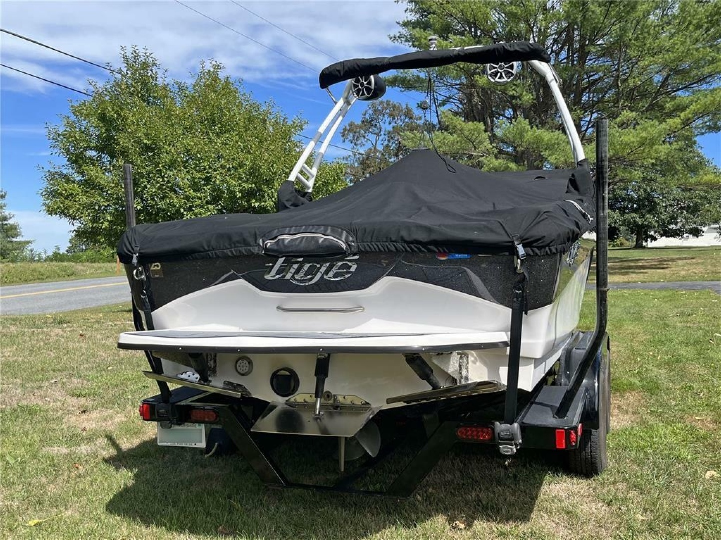 Tige-R20 2016 -Sanford-North Carolina-United States-6051089 | Thumbnail