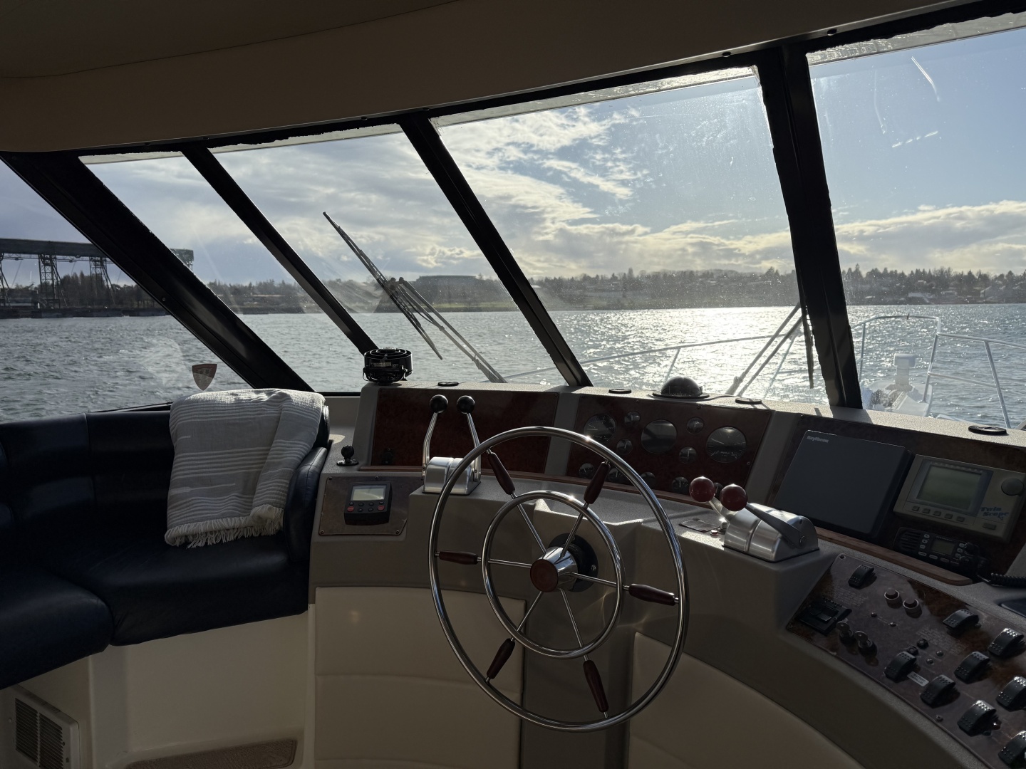 Bayliner-4788 1998-Madera North Vancouver-British Columbia-Canada-6108904 | Thumbnail