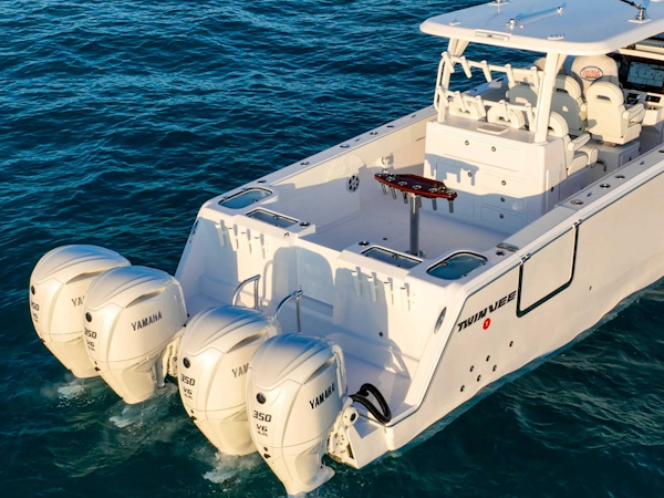 Twin Vee-400 GFX2 CC 2026 -Fort Lauderdale-Florida-United States-6051934