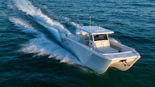 Twin Vee-400 GFX2 CC 2026 -Fort Lauderdale-Florida-United States-6051930