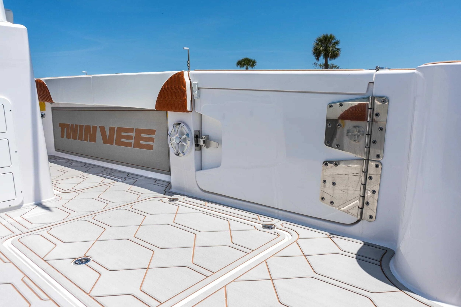 Twin Vee-400 GFX2 CC 2026 -Fort Lauderdale-Florida-United States-6051947 | Thumbnail