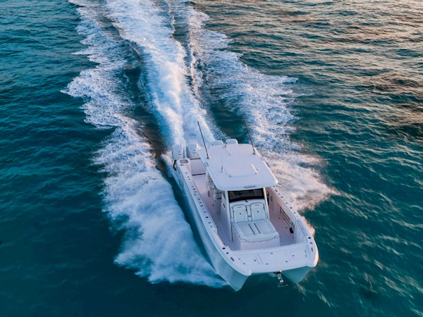 Twin Vee-400 GFX2 CC 2026 -Fort Lauderdale-Florida-United States-6051931