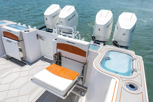 Twin Vee-400 GFX2 CC 2026 -Fort Lauderdale-Florida-United States-6051946