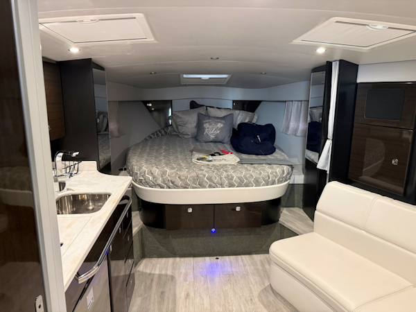 Formula-34 Performance Cruiser 2020-CLAIR DE LUNE Old Saybrook-Connecticut-United States-Formula 34 CLAIR DE LUNE  Cabin Seating & Berth-6062171