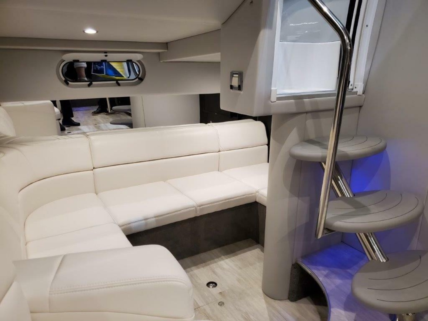 Formula-34 Performance Cruiser 2020-CLAIR DE LUNE Old Saybrook-Connecticut-United States-Formula 34 CLAIR DE LUNE  Salon & Cabin Entrance-6052064 | Thumbnail
