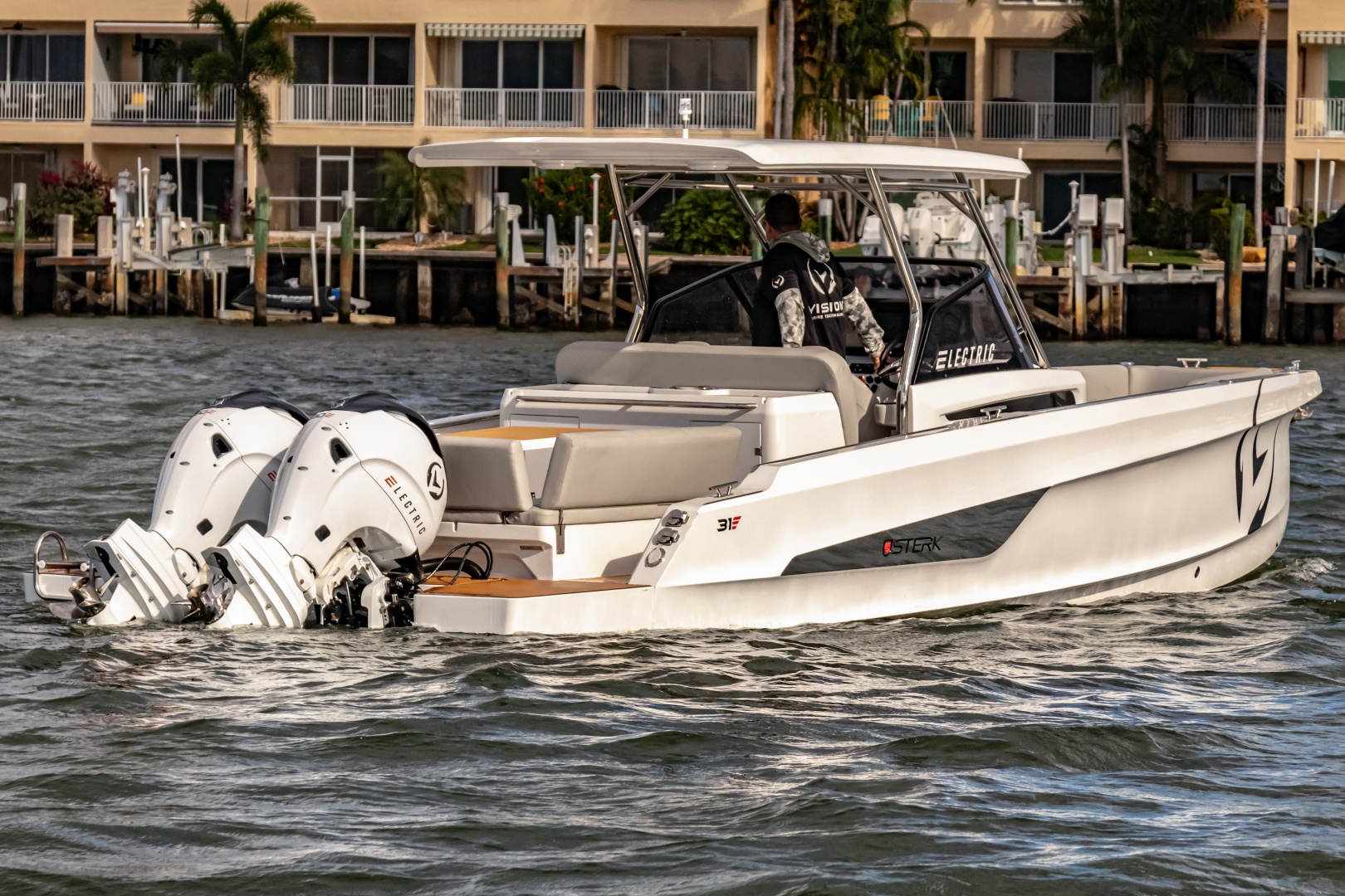 Vision-Sterk 31 E 2026 -Fort Lauderdale-Florida-United States-6052008 | Thumbnail