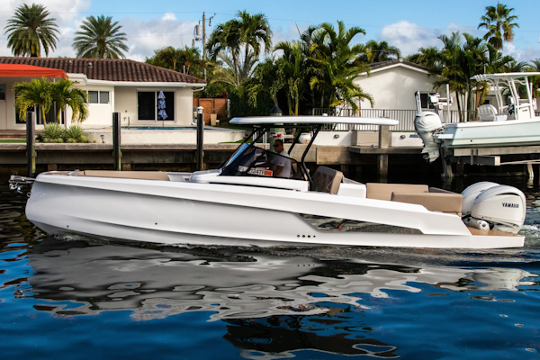 Other-Sterk 31 2024 -Fort Lauderdale-Florida-United States-6052095