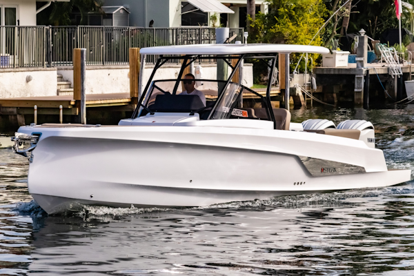 Other-Sterk 31 2024 -Fort Lauderdale-Florida-United States-6052094